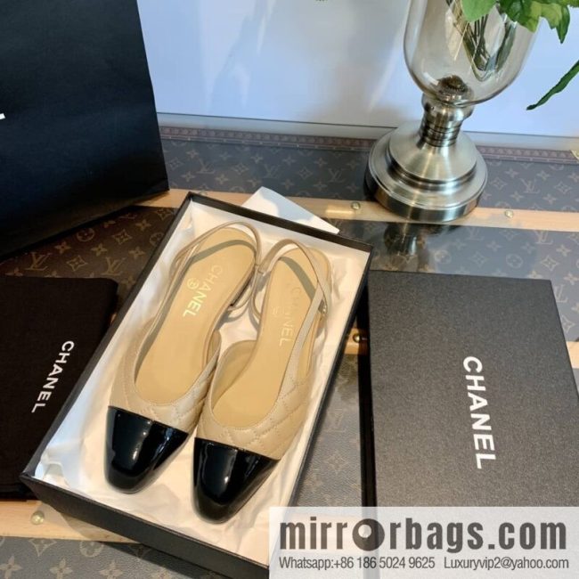 Chanel Xiaoxiang rhombus color matching thick-heeled sandals - Image 4