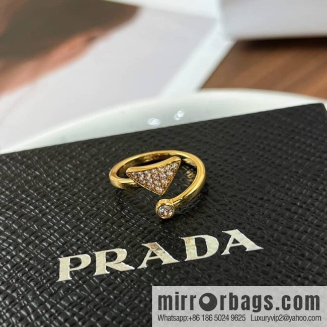 Prada triangular ring - Image 3