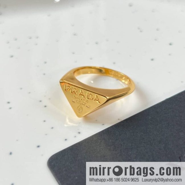 Prada triangular ring - Image 4
