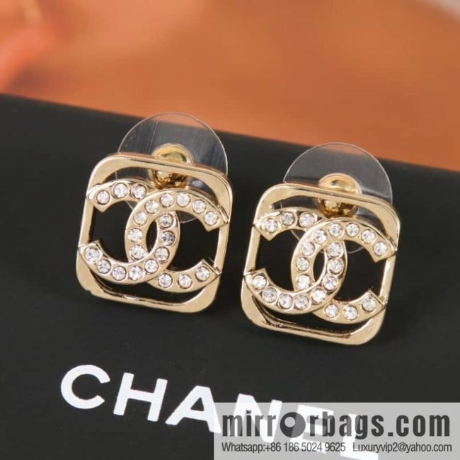 New ☑️ CHANEL Chanel c1 double c cut-out full diamond stud earrings