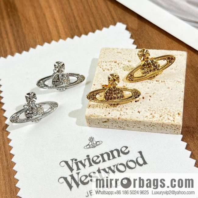 New ☑️ Vivienne Westwood Queen Mother Saturn earrings