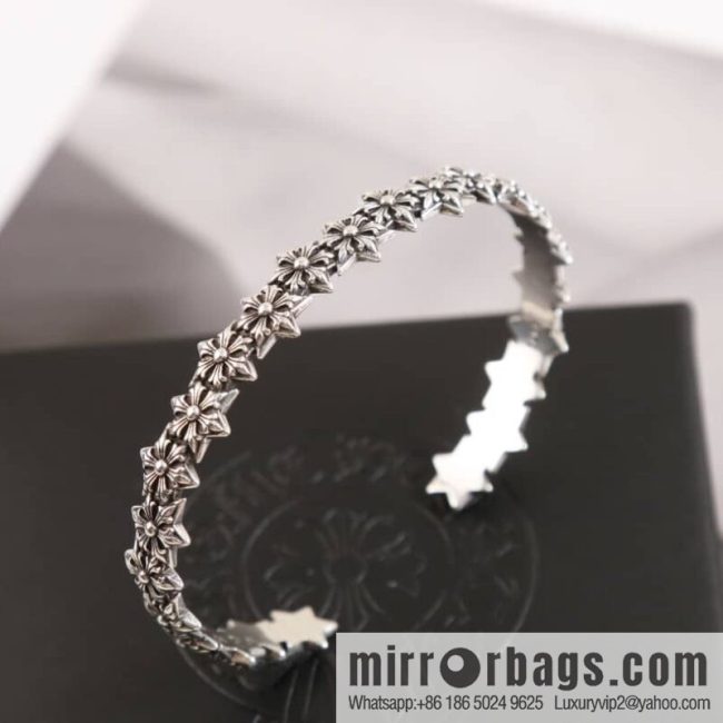 Classic Explosion, Croxin Cross Snowflake Opening Bracelet Bracelet