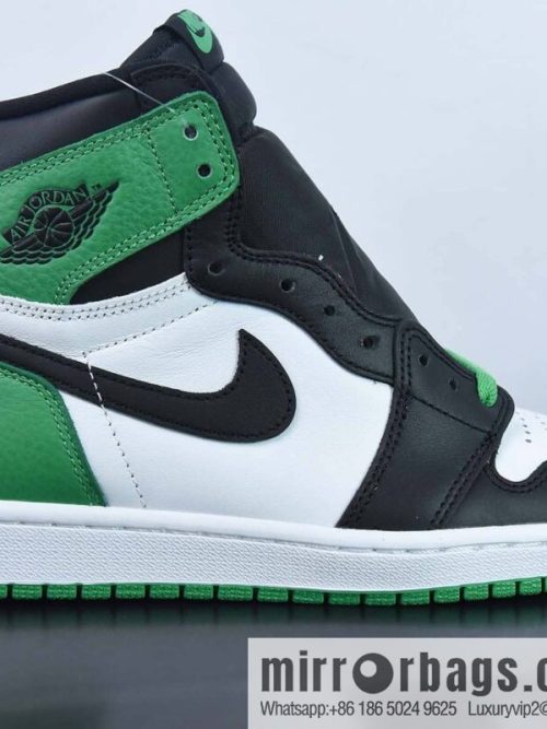 Air Jordan 1 High OG Lucky Green Black and Green Toe Vintage High Top Basketball Shoes, White and Green Black Item number: DZ5485-031