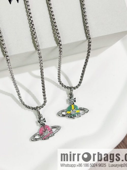 New ☑️ Vivienne Westwood Queen Mother Saturn necklace