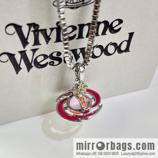 New ☑️ Vivienne Westwood pink Saturn necklace