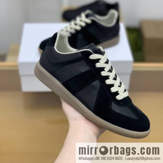 𝐌𝐚𝐢𝐬𝐨𝐧𝐌𝐚𝐫𝐠𝐢𝐞𝐥𝐚 leather (fabric) and nubuck Unisex shoes