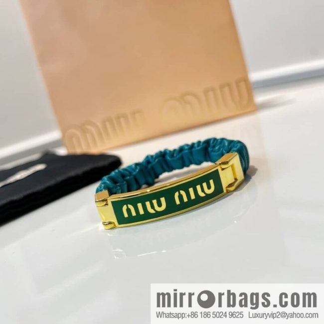 MIU MIU Miu Miu metal letter sheepskin bracelet bracelet - Image 4