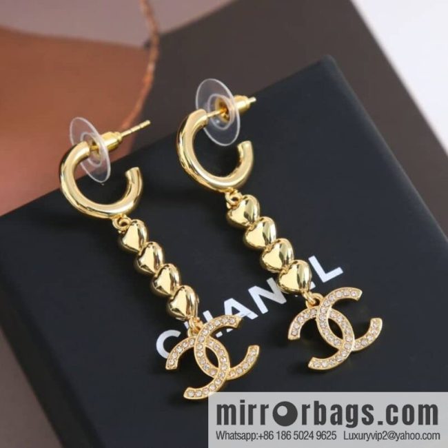 New ☑️ CHANEL Chanel c3 double c love peach heart stud earrings