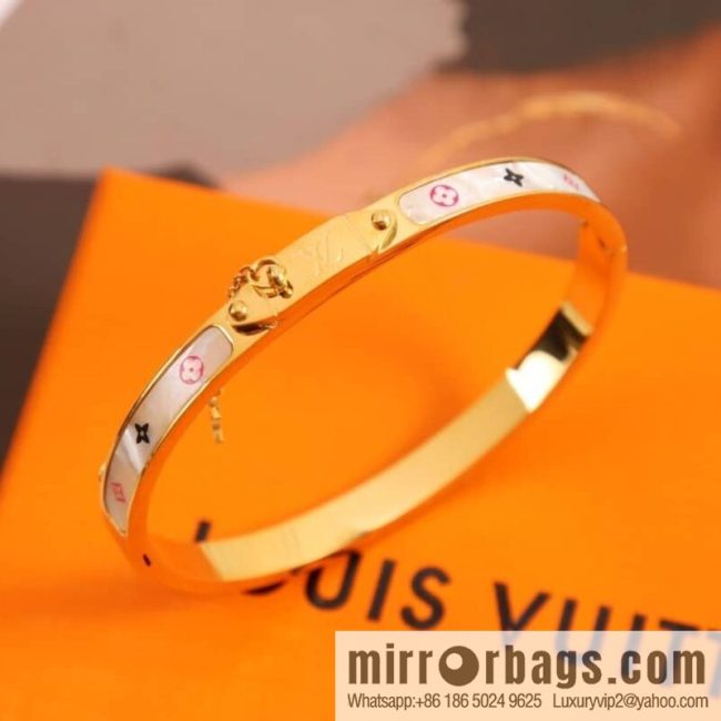 Louis Vuitton Louis Vuitton medieval colored bracelet
