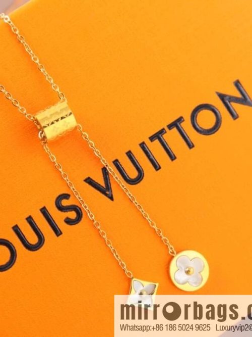 Louis Vuitton Louis Vuitton LV white shell monogram fringed necklace