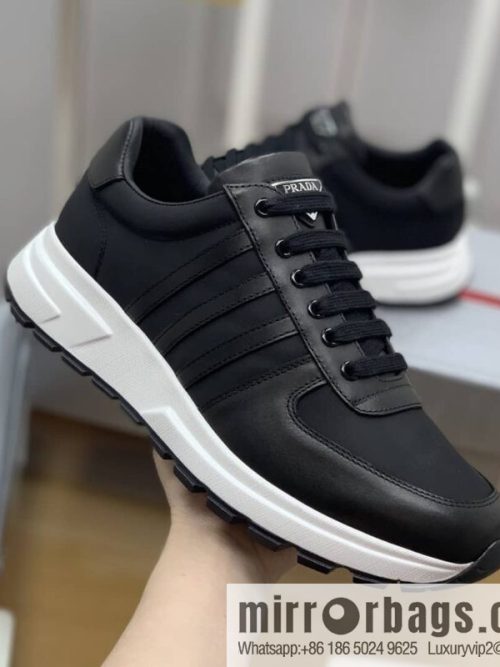 Prada is made of soft leather (fabric) and nylon patchwork men\'s sneakers