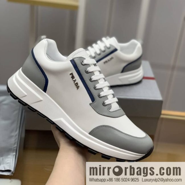 PRADA Prada uses soft leather (fabric), tongue embossed logo letters men\'s sneakers