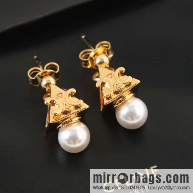 New Celine triangle Arc de Triomphe pearl stud earrings
