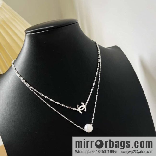 New ☑️ Chanel silver double pearl double c necklace