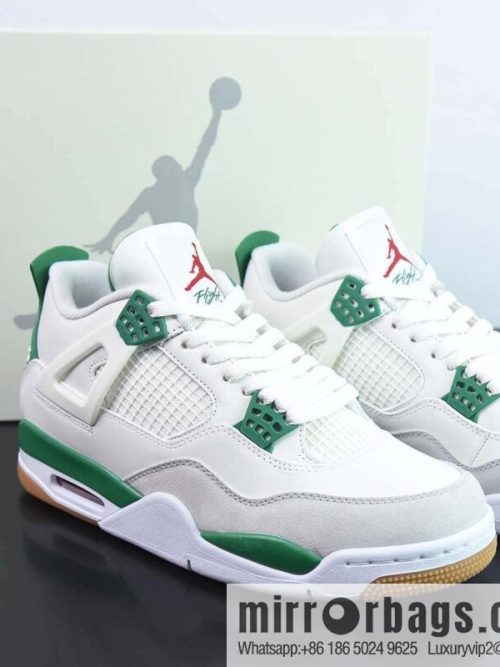 Nike SB x Air Jordan 4 Retro SP \"Pine Green\" Michael Jordan AJ4 \"Joint White Turquoise Green\" Low-top sneakers SKU: DR5415-103