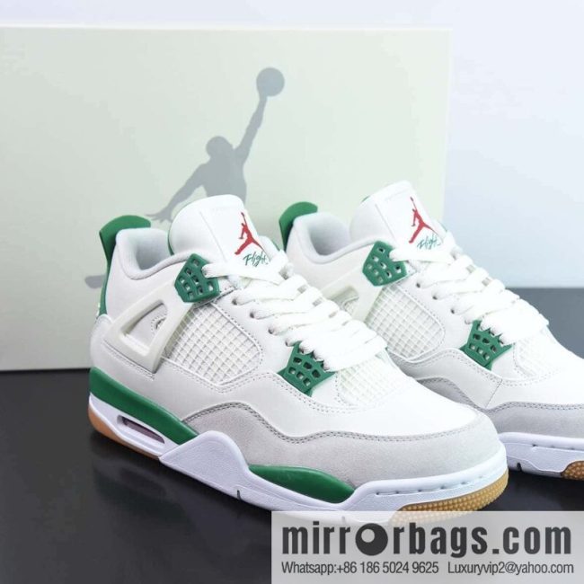 Nike SB x Air Jordan 4 Retro SP \"Pine Green\" Michael Jordan AJ4 \"Joint White Turquoise Green\" Low-top sneakers SKU: DR5415-103