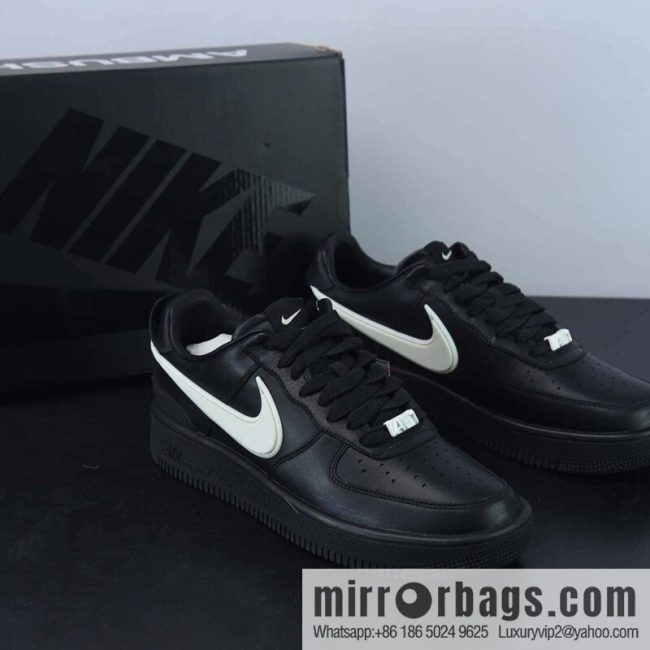 Ambush x Nk Air Force 1 \'07 Low \"Black\" joint model, Air Force No. 1 low-top casual board shoes, pure original version, official item number: DV3464 001