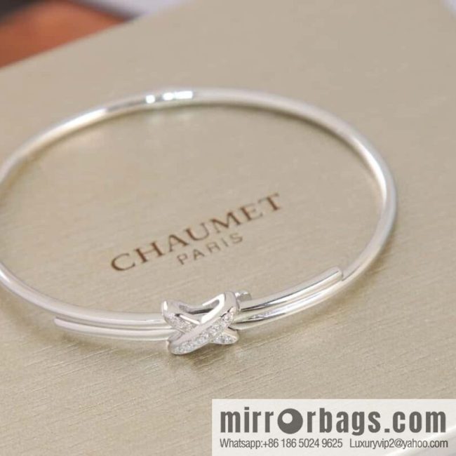 CHAUMET Jeux de Liens Edge Collection • Lifetime Collection • Edge, Full Diamond Cross Bracelet, Bracelet - Image 3