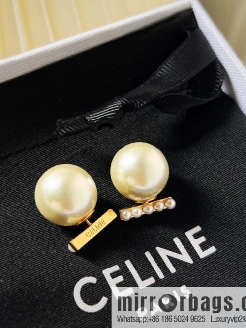 New ☑️ Celine pearl stud earrings