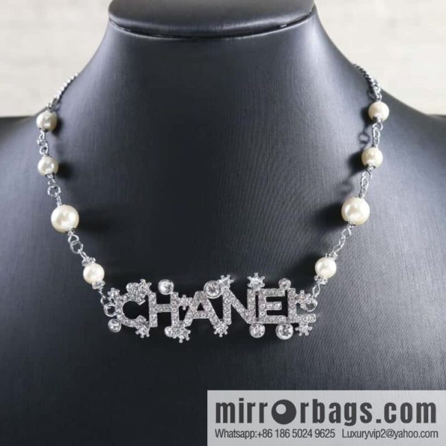 New ☑️ Chanel silver 23p pearl full diamond letter necklace