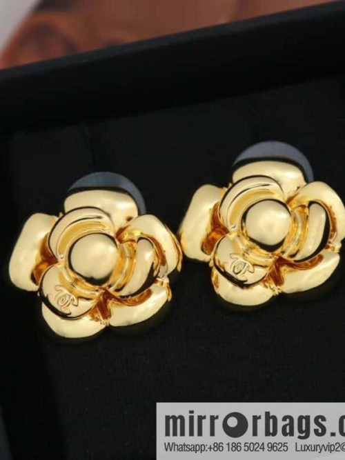 New ☑️ Chanel medieval series c1 gold camellia stud earrings