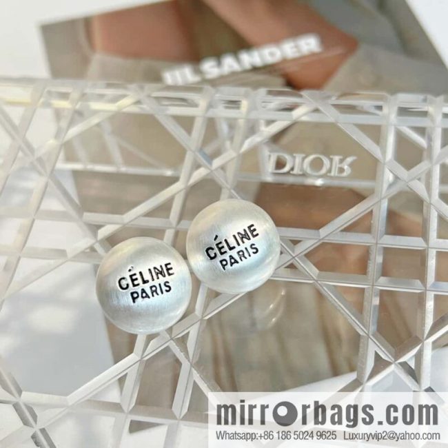 New ☑️ Celine round letter stud earrings - Image 3