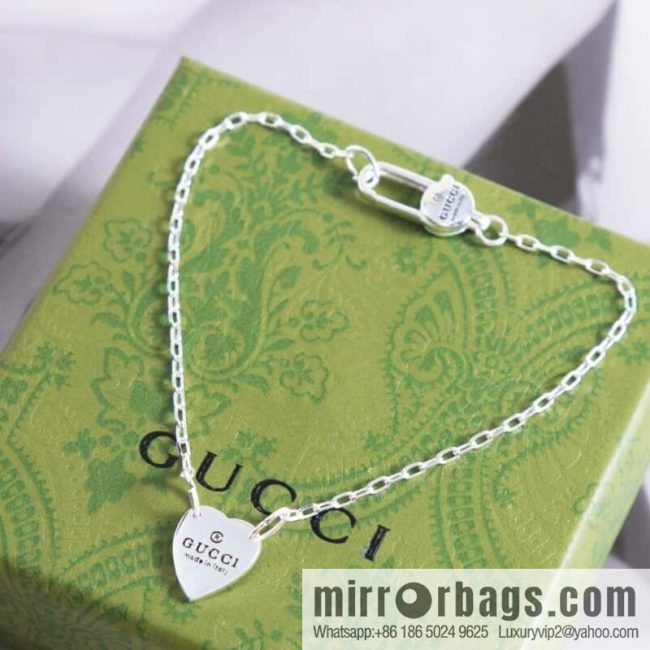 New Gucci gucci love peach heart necklace bracelet - Image 2