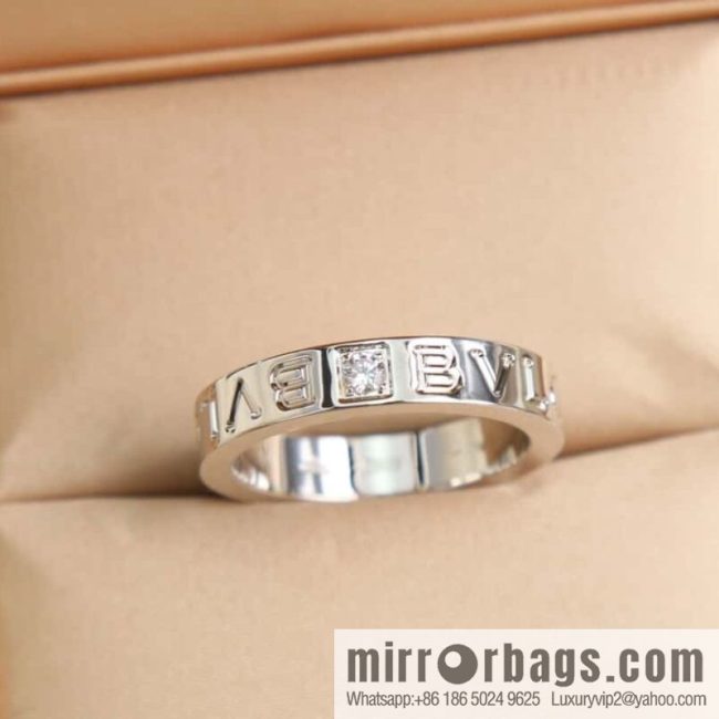 BVLGARI Bulgari English letter ring - Image 2