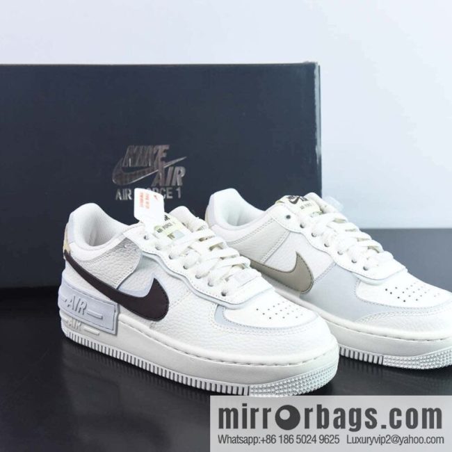 Air Force 1 Shadow \"Python\" Air Force One Lightweight Height Increase Low Top Versatile Board Shoes \"Cake Milk Beige Dark Brown Mandarin Duck Hook\" Item Number: FD0804-100
