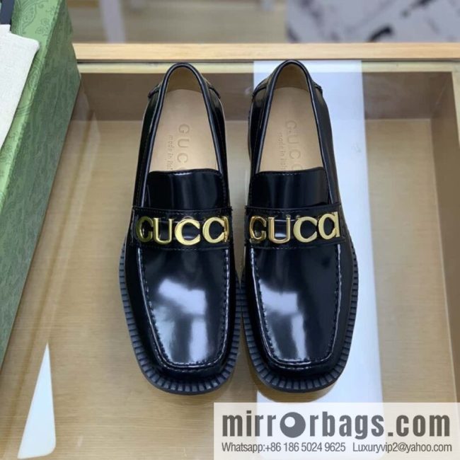Gucci Gucci uses black smooth cow leather (fabric) carefully made men\'s loafers