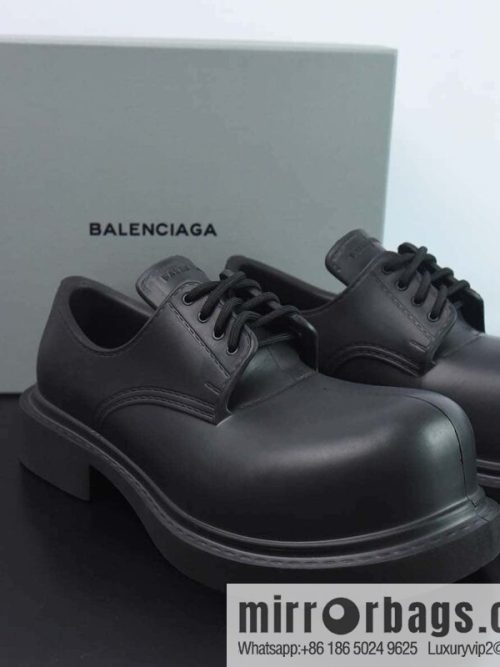 BEMV55076259 Balenciaga, Mickey Derby, big head balenciaga Mickey Derby big head shoes