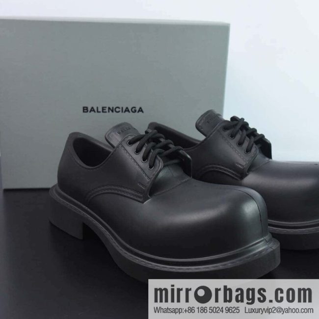 BEMV55076259 Balenciaga, Mickey Derby, big head balenciaga Mickey Derby big head shoes