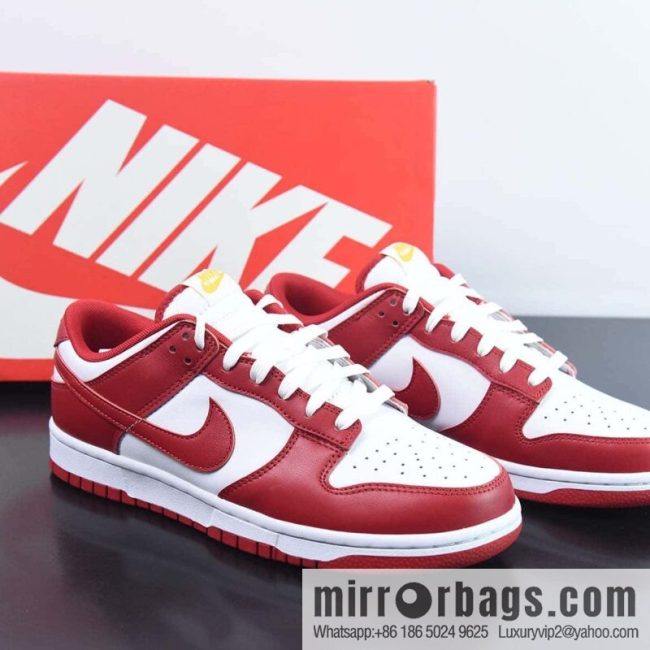 Nike SB Dunk Low \"Gym Red\" Dunk Series Low Help Leisure Sports Skateboard Shoes \"White Red Gold Character\" Item Number: DD1391-602