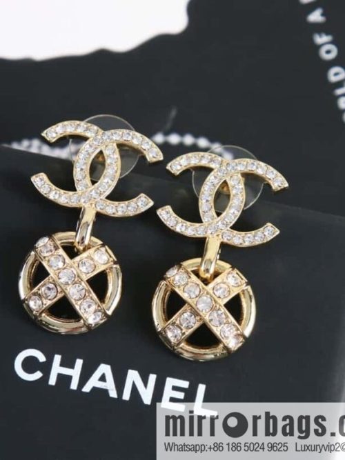 New ☑️ CHANEL Chanel c2 double C round cross full diamond stud earrings