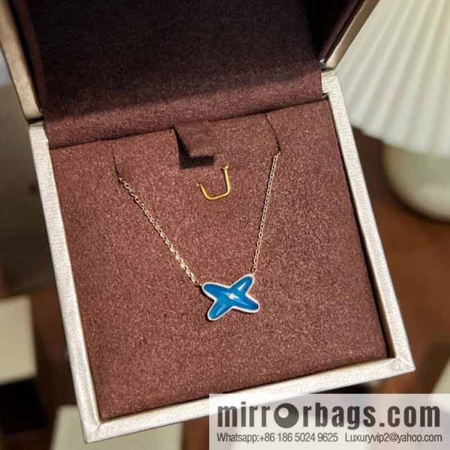 CHAUMET Cross necklace - Image 3