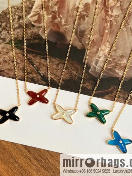 CHAUMET Cross necklace