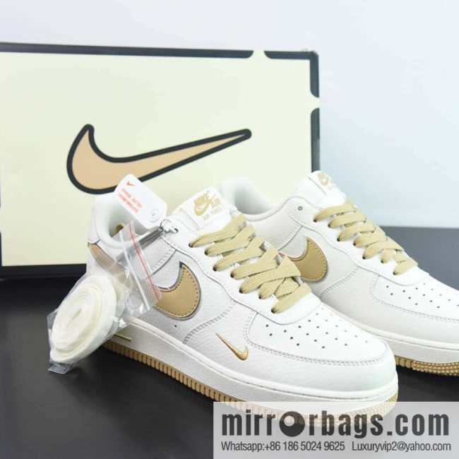 Nike Air Force 1 Low \'07 \"Keep Fresh\" Khaki Silver Small Hook Low Help Air Force No. 1 Low Help Sneakers Item Number: BM1996-055