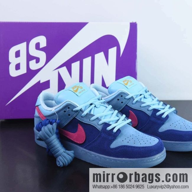 Nike SB Dunk Low Smurf, item number: DO9404-400