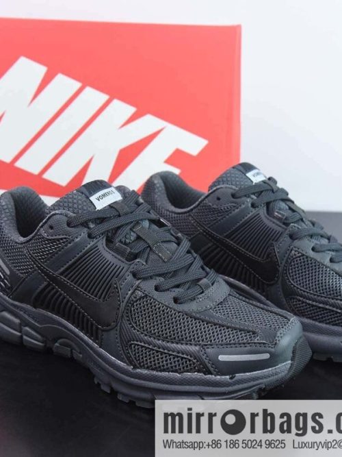 Nike Zoom Vomero 5 🥰 Dark Grey \"Fomero 5th Generation Series Classic\" Charcoal Silver \"Men\'s sneakers BV1358-002