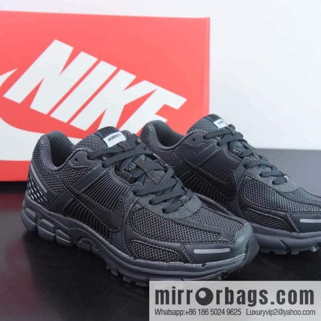 Nike Zoom Vomero 5 🥰 Dark Grey \"Fomero 5th Generation Series Classic\" Charcoal Silver \"Men\'s sneakers BV1358-002