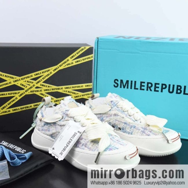 SMILEREPUBLIC Canvas Sneakers Low muffin thick bottom heightened low top anti-lace beggar wind canvas sneakers