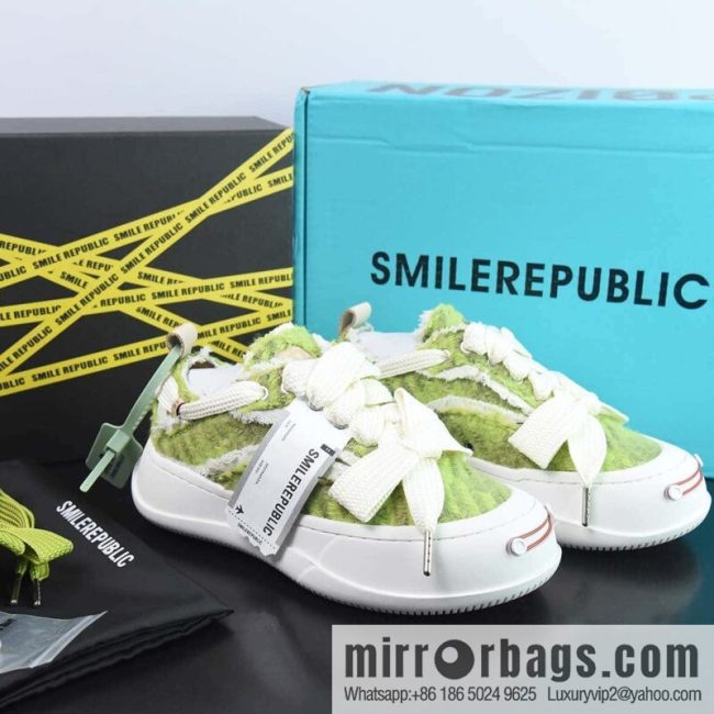 SMILEREPUBLIC Canvas Sneakers Low muffin thick bottom heightened low top anti-lace beggar wind canvas sneakers