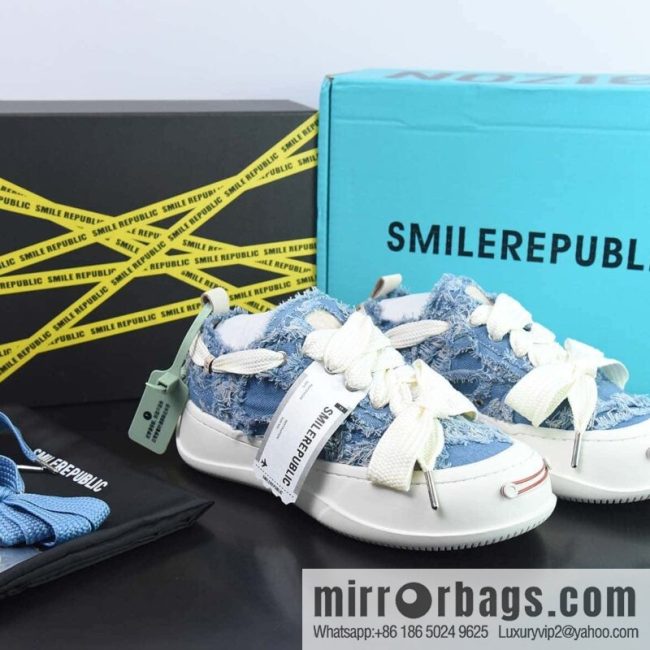 SMILEREPUBLIC Canvas Sneakers Low muffin thick bottom heightened low top anti-lace beggar wind canvas sneakers