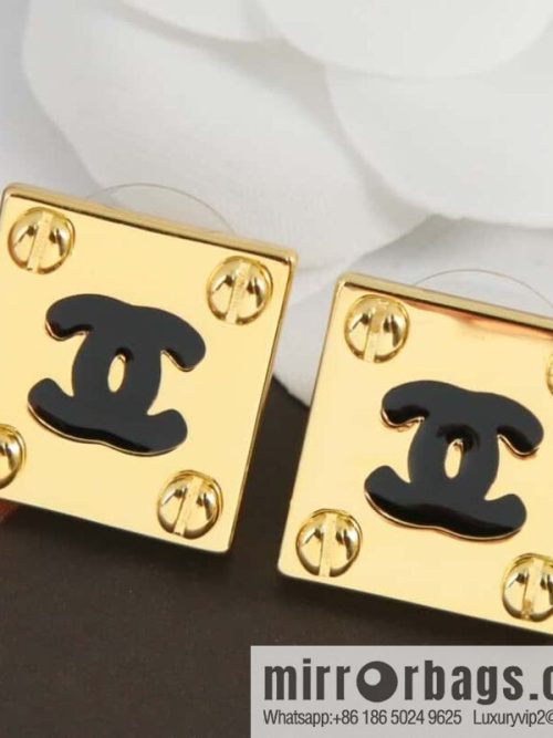 New ☑️ Chanel medieval series square gold double c earrings