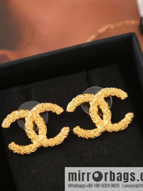 New ☑️ Chanel medieval series gold double c earrings