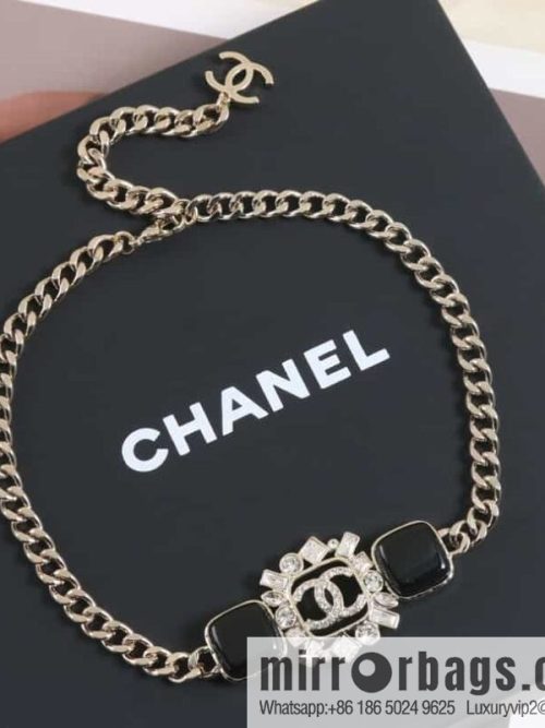 New ☑️ CHANEL Chanel double c black square necklace