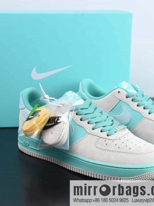 Tiffany & Co. x Nk Air Force 1 \'07 Low SP \"Friends and Family\" Tiffany & Co. Asia Limited, Joint, Air Force No. 1 Low Top Casual Board Shoes DZ1382-222