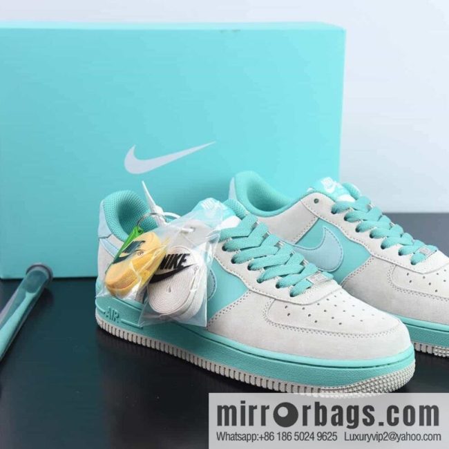 Tiffany & Co. x Nk Air Force 1 \'07 Low SP \"Friends and Family\" Tiffany & Co. Asia Limited, Joint, Air Force No. 1 Low Top Casual Board Shoes DZ1382-222