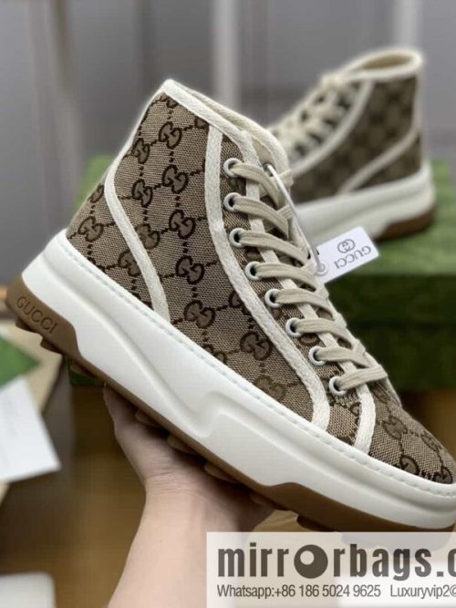 Gucci Gucci uses apricot classic GG canvas to make women\'s sports and leisure platform shoes