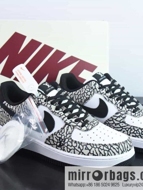 Air Force 1 07 LV8 🥰 Elephant/White/Black LV \"Air Force One\" Elephant Burst Gray White Black LV printed \"BS9055-703